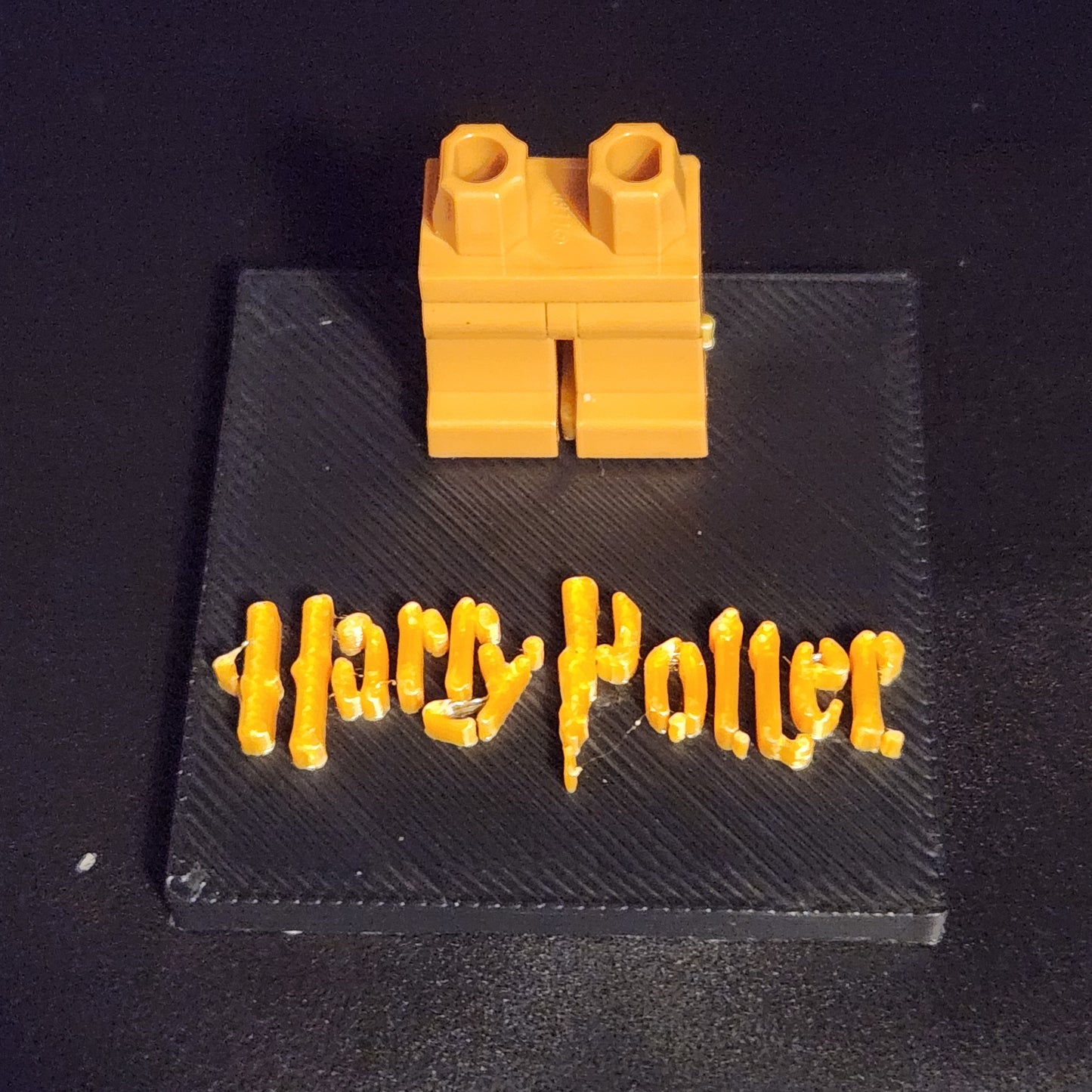 HP Minifigure Stand