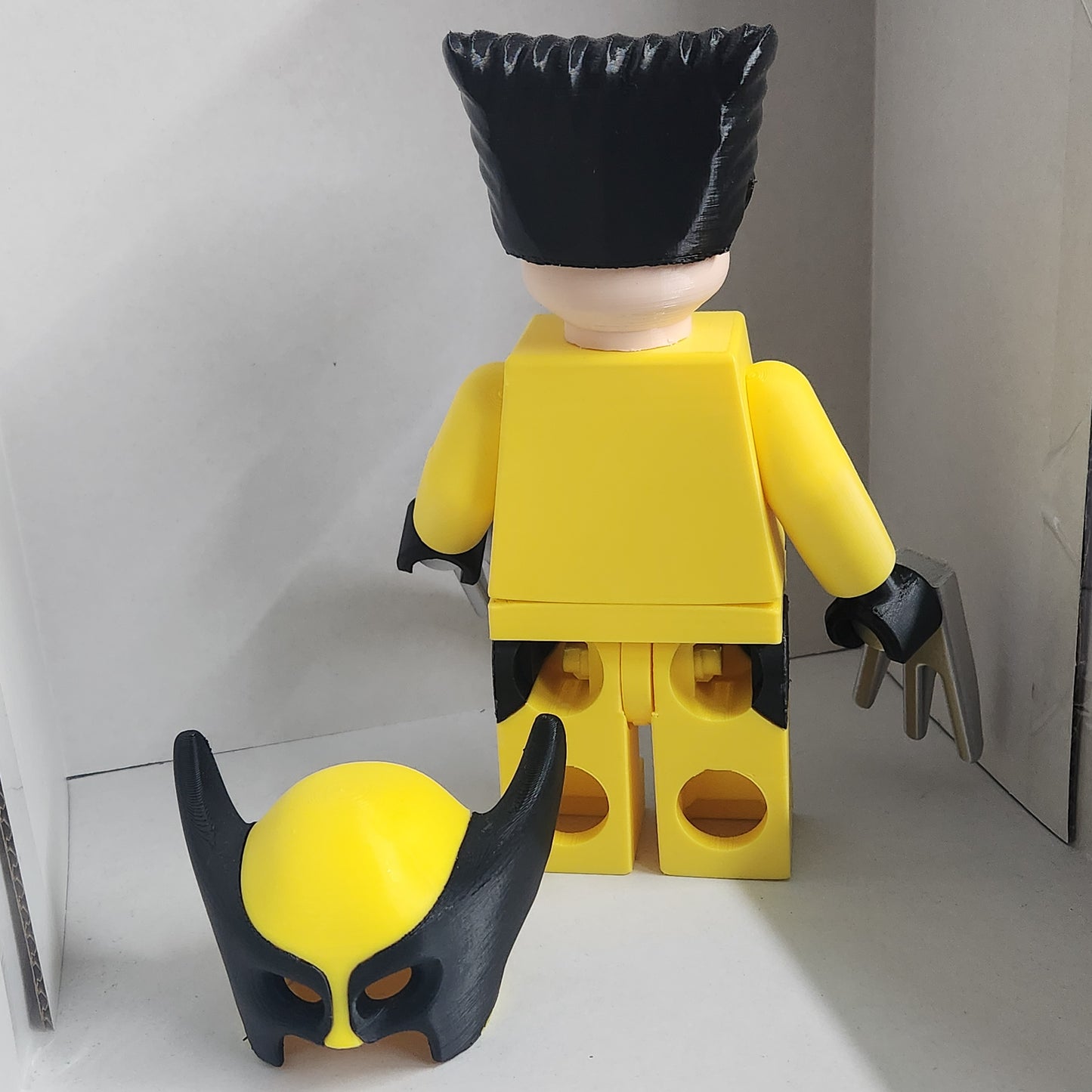 9 Inch Big Fig : Wolverine